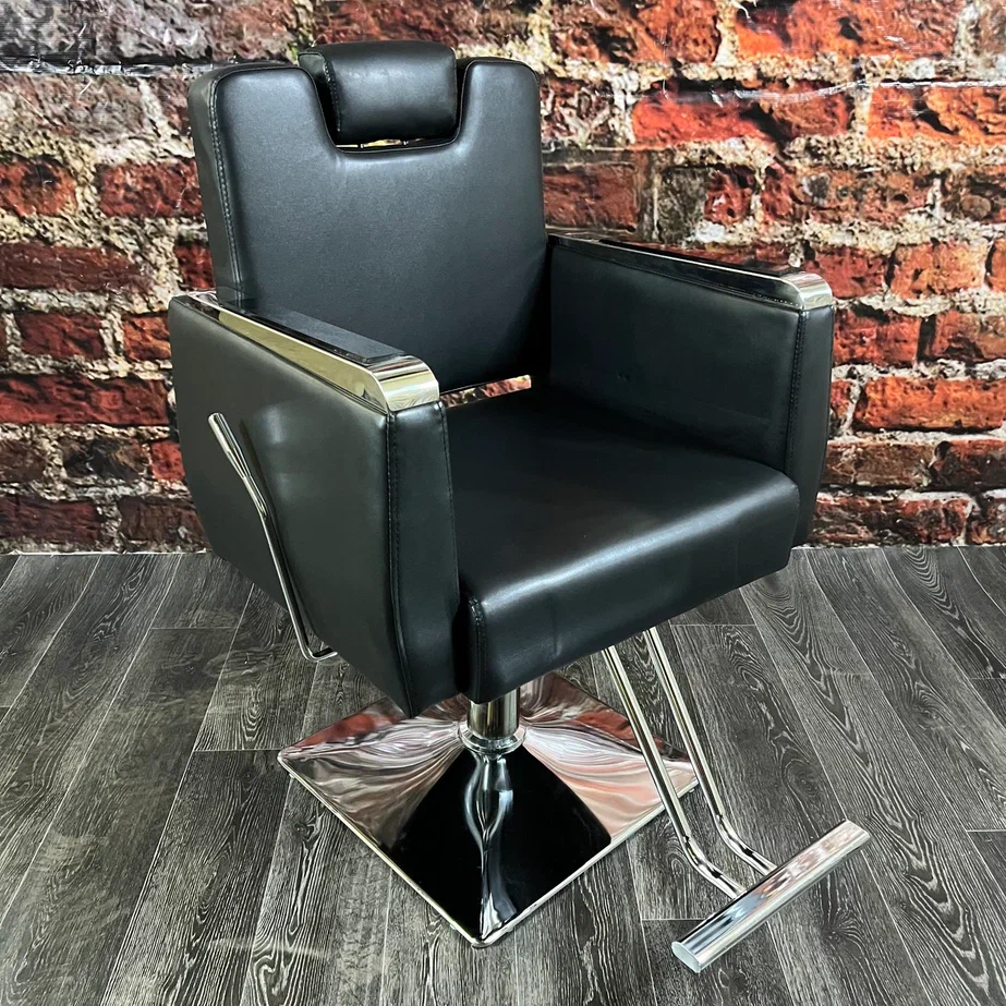 chester1.webp